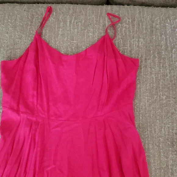 Old navy XL spaghetti straps summer dress, hot pink. Elastic back top, side  zip